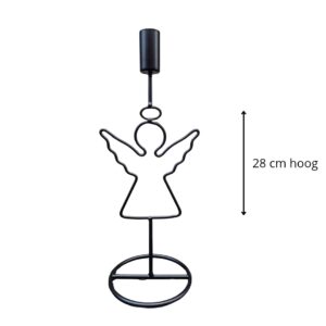 Kerstengel van 28 cm hoog. geschikt voor dinerkaarsen.