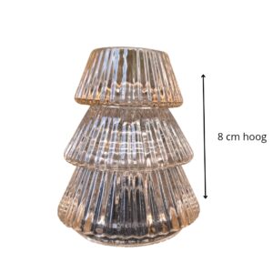 Glazen kaarsenstandaard in de kleur creme / beige. geschikt voor dinerkaarsen.